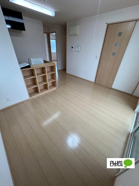 東根市小林アパート リビング
