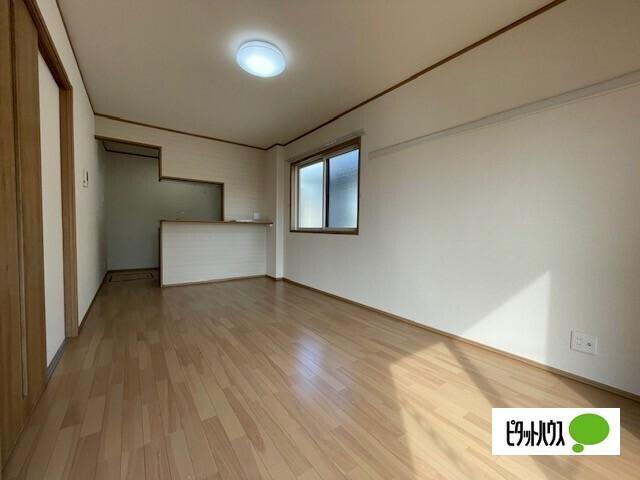 東根市中央一戸建 リビング