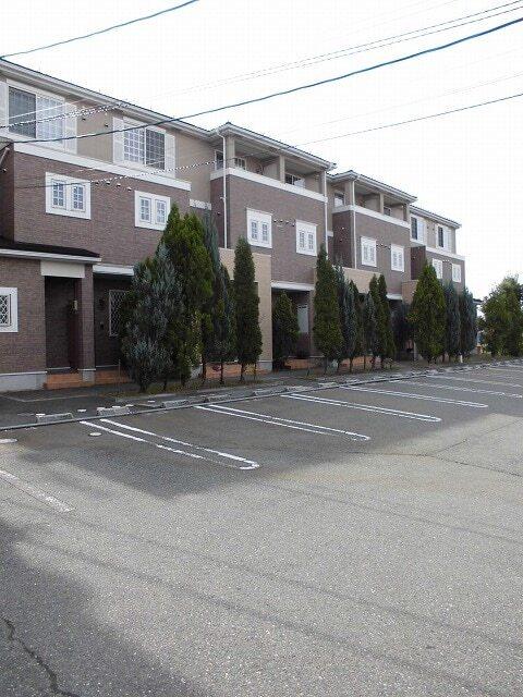 さくらヶ丘Ｃ（311） 駐車場