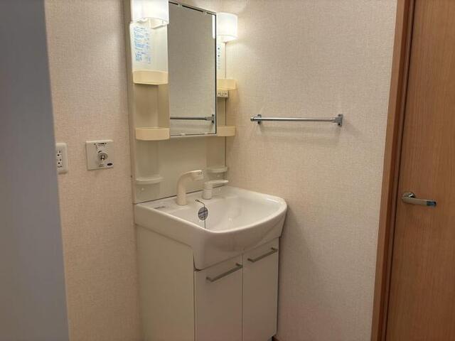 レディエンス陵東　Ａ（101） 部屋画像