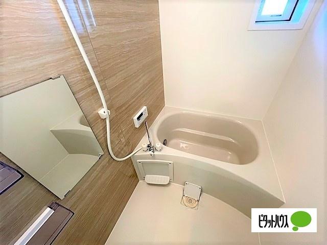apartment 柏原２丁目