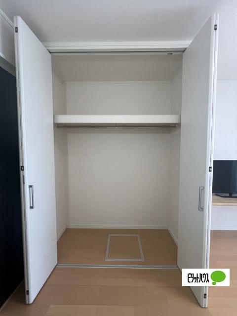 Y'sⅢ（107） 収納