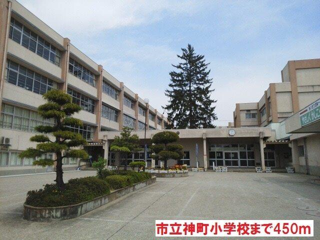 ヨークベニマル神町店：700m
