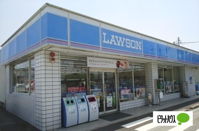 ローソン東根中央四丁目店：715m