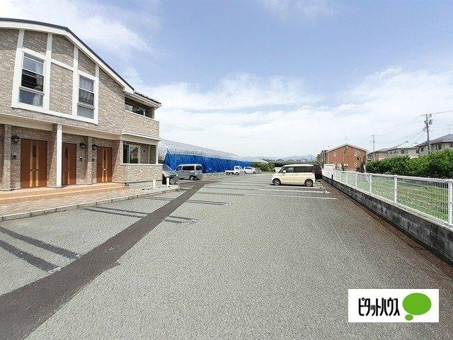 チェリーミルＣ（112） 駐車場