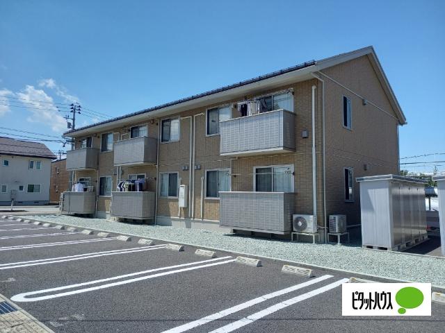 東根市神町北アパート 外観