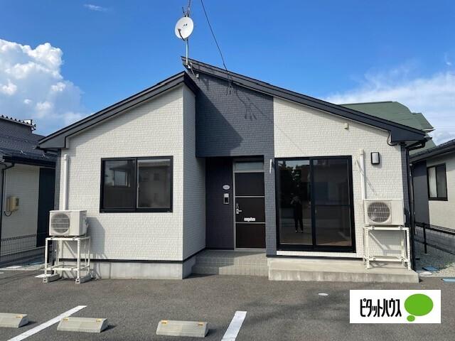 東根市中央一戸建 外観