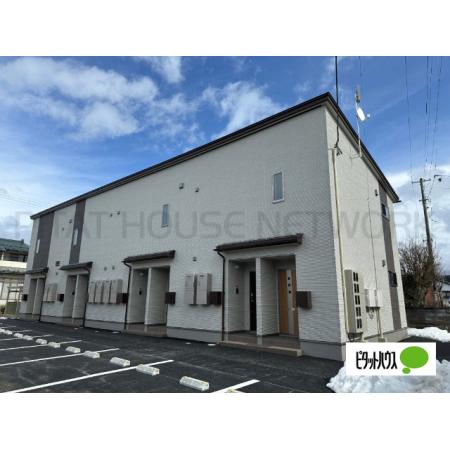 建設中