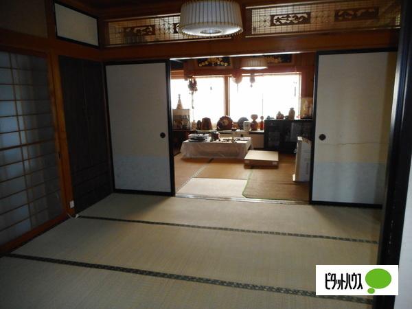 detached さくらんぼ駅前２丁目