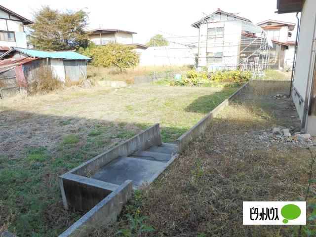 detached 大字荷口字北野2357番6（藤助新田地内）