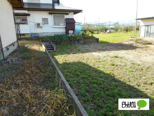 detached 大字荷口字北野2357番6（藤助新田地内）