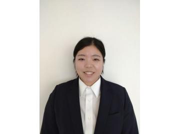 スタッフのサムネイル