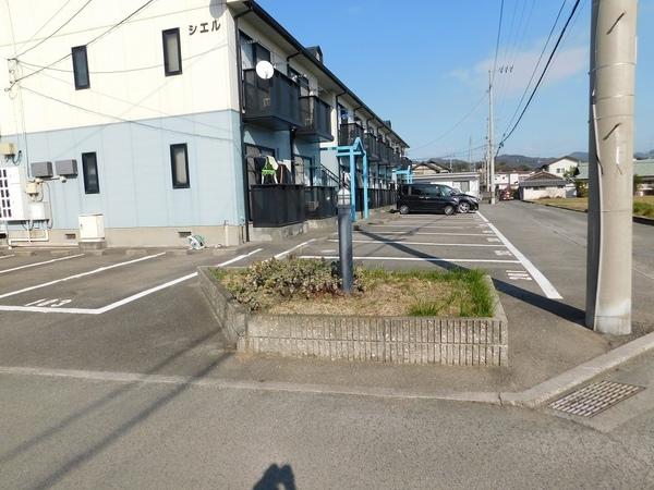シエル（105） エントランス