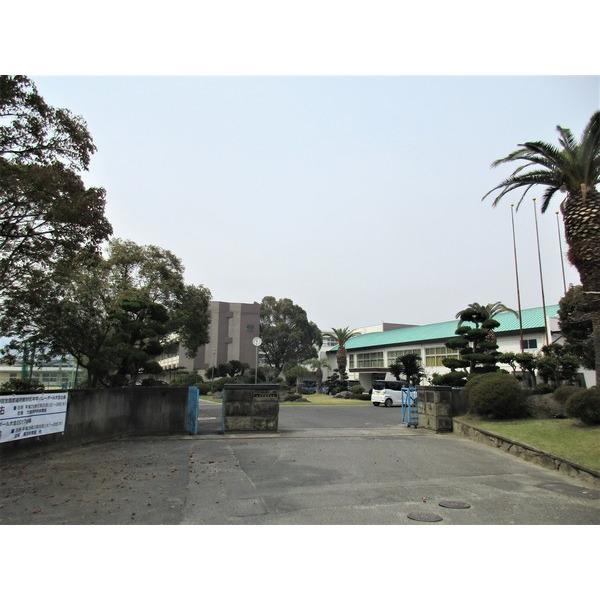 四国中央市立川之江南中学校：2894m