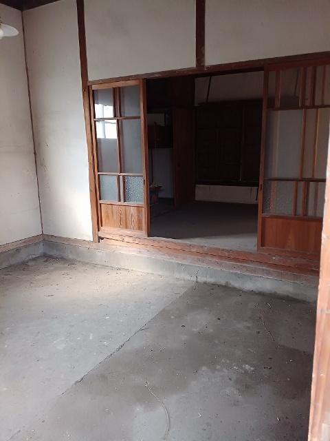 港通り資材置き場（1） 部屋画像