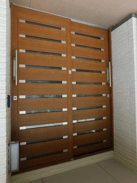 四国中央市下柏町一戸建 エントランス