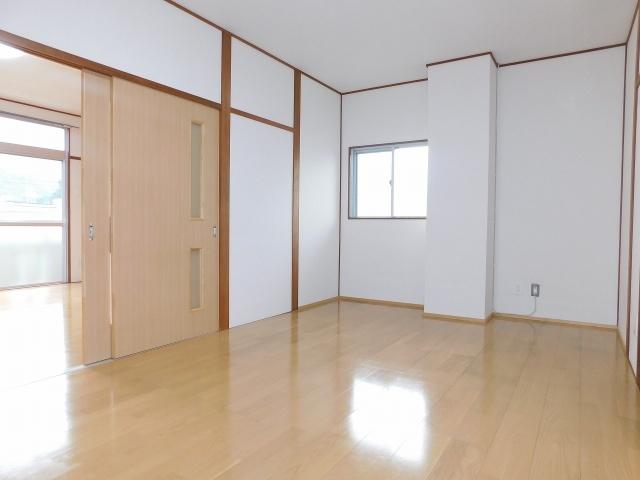 緑荘（203） 室内