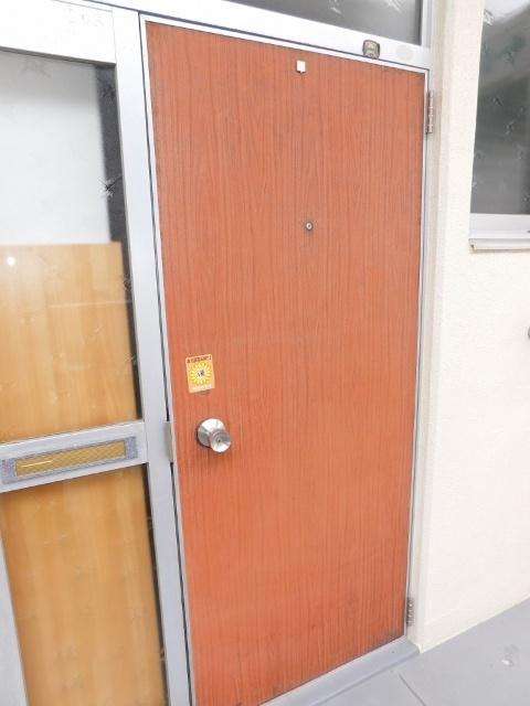 緑荘（203） 玄関