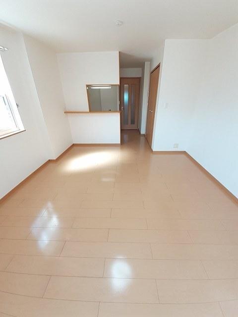 ノヴェール新幸Ⅱ（106） 室内