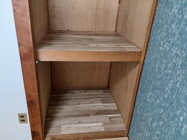 ロイヤルハイツ（505） 収納