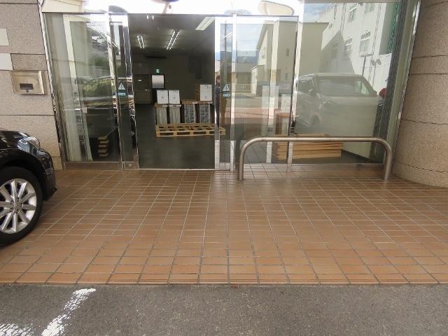 駅前ビルテナント（AB西） 部屋画像
