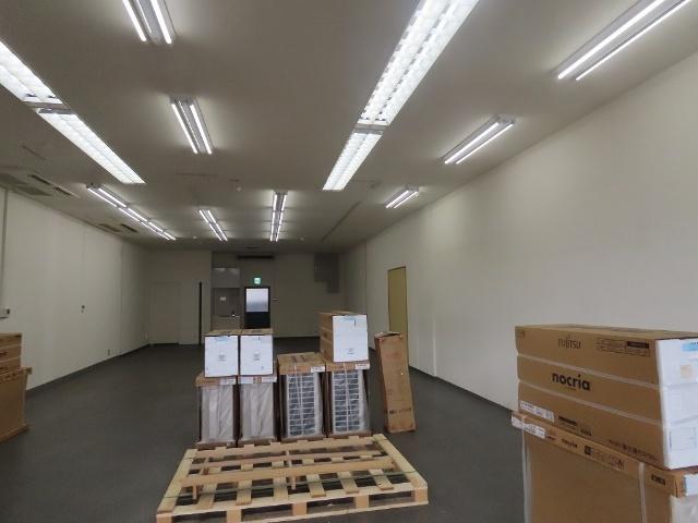 駅前ビルテナント（AB西） 部屋画像