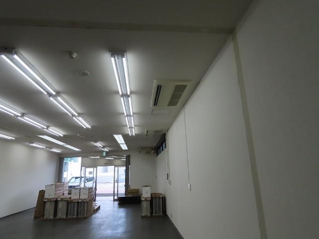 駅前ビルテナント（AB西） 部屋画像