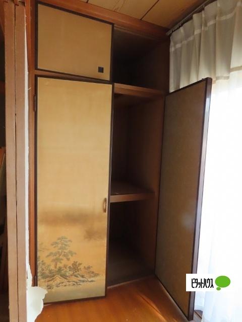 駐車場付き一戸建てハウス 収納