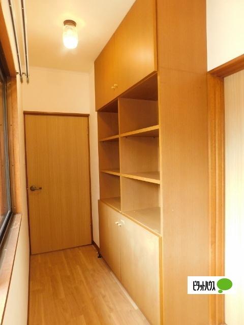メゾン三島（301） 収納