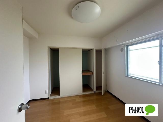 インペリアルカジワラ 室内