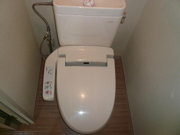 フォーレス若宮（B203） トイレ