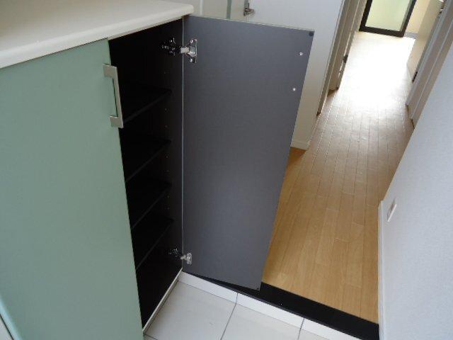アルファー 部屋画像