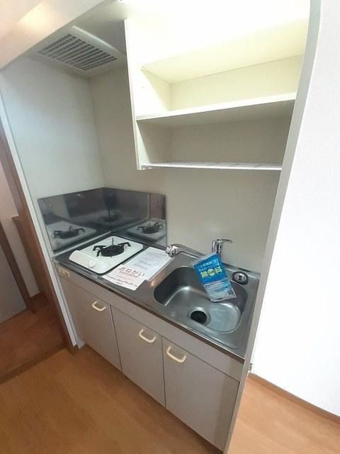 ストーンヒルズＢ（102） キッチン
