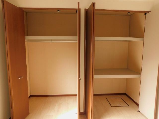 ラベンダーハイツ（102） 収納