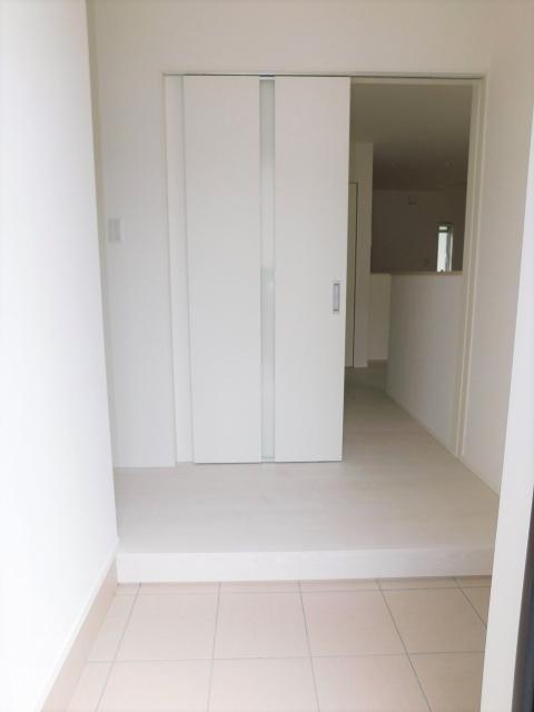 Casita MIYANOTANI（B） 玄関