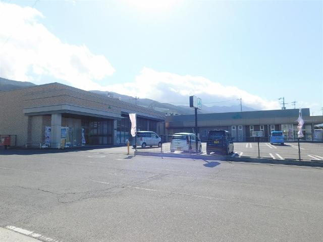 JAうま中曽根支店：935m