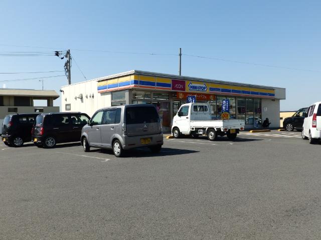 ミニストップ四国中央妻鳥町店：497m
