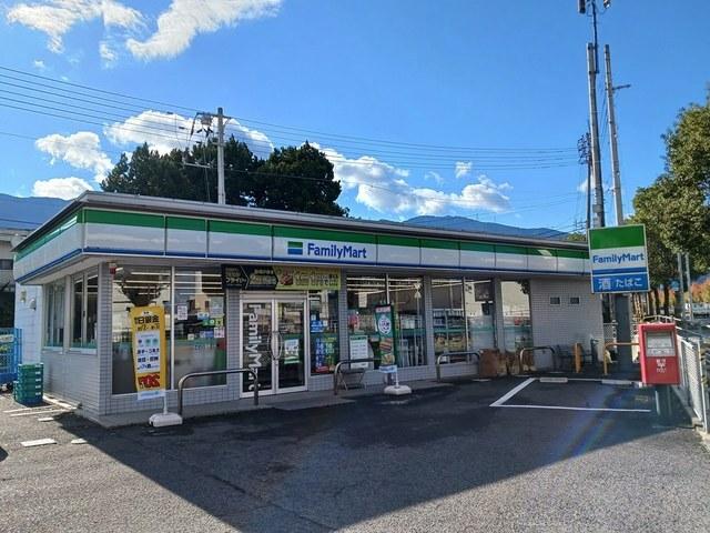 ファミリーマート四国中央大柏店：691m