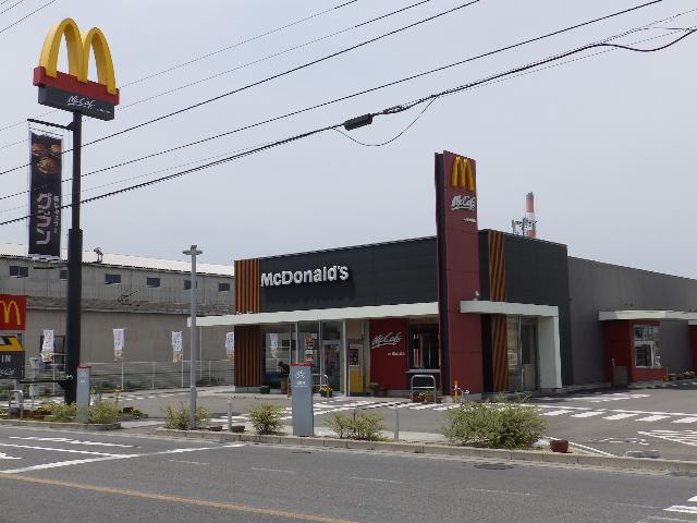マクドナルド11号川之江店：723m