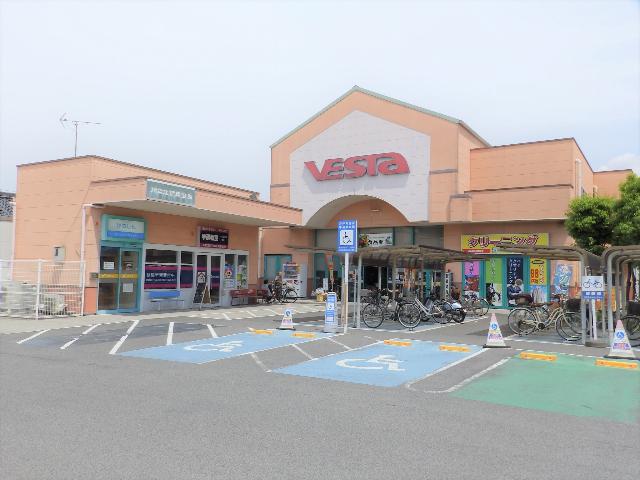 フジ川之江店：623m