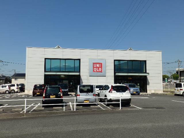 ユニクロ四国中央店：2523m