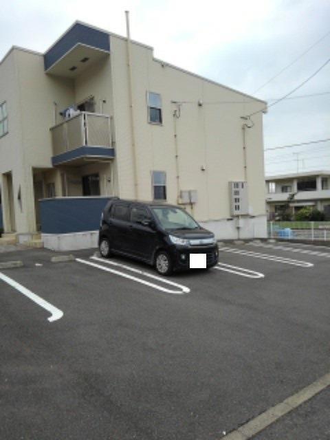 リーガハット２３（105） 駐車場