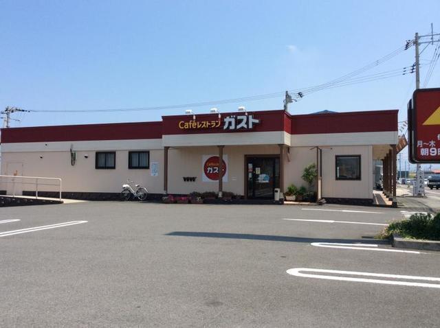 ガスト三島店：1200m