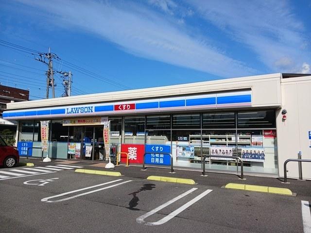 ローソン四国中央川之江庁舎前店：641m