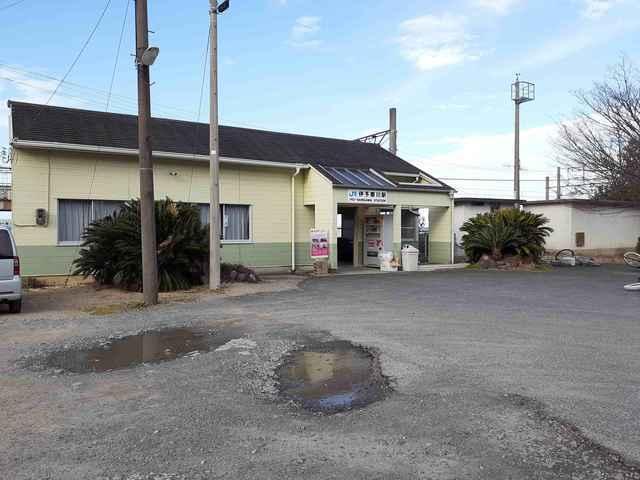 伊予寒川駅様：1300m