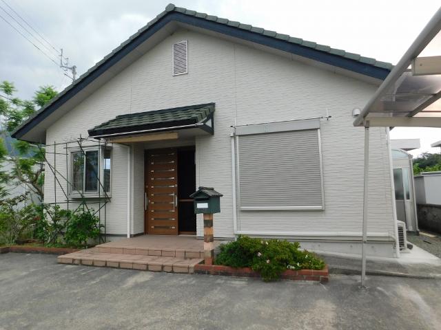 四国中央市下柏町一戸建 外観