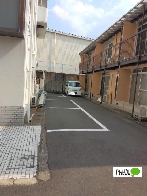 コーポ大尾（3） 駐車場