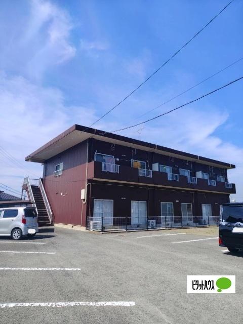 ハイツ坂上（102） 外観