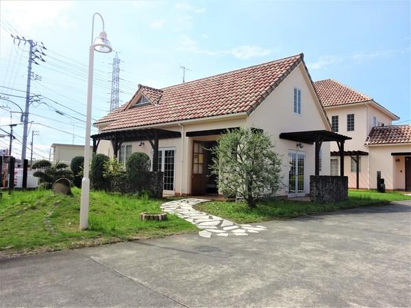 店舗側　木造瓦葺平屋建　延床102.31㎡