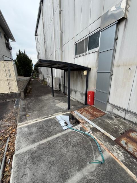 売倉庫　妻鳥町 駐車場